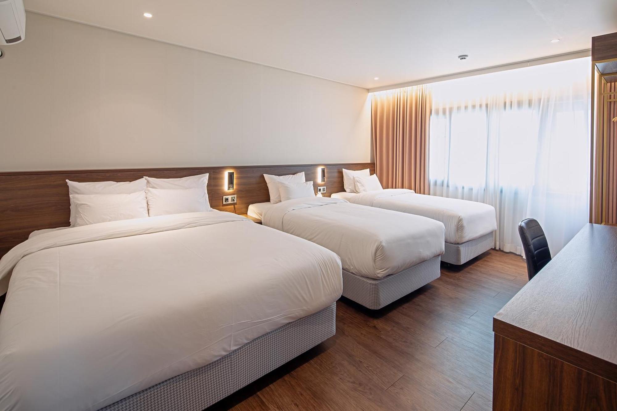 Cloud In Hotel Mokpo Peace Square Екстериор снимка