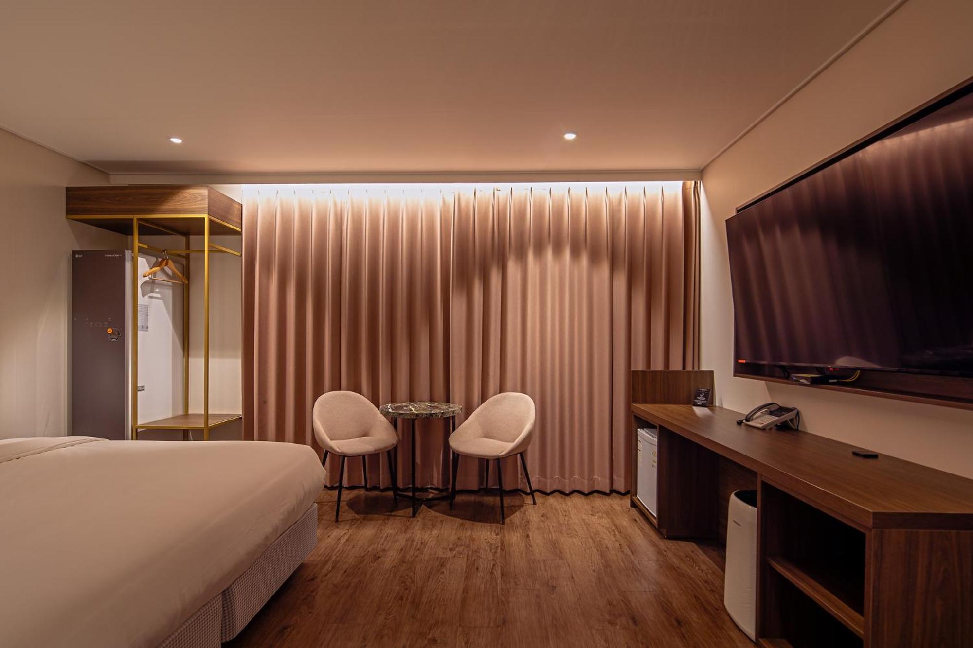 Cloud In Hotel Mokpo Peace Square Екстериор снимка