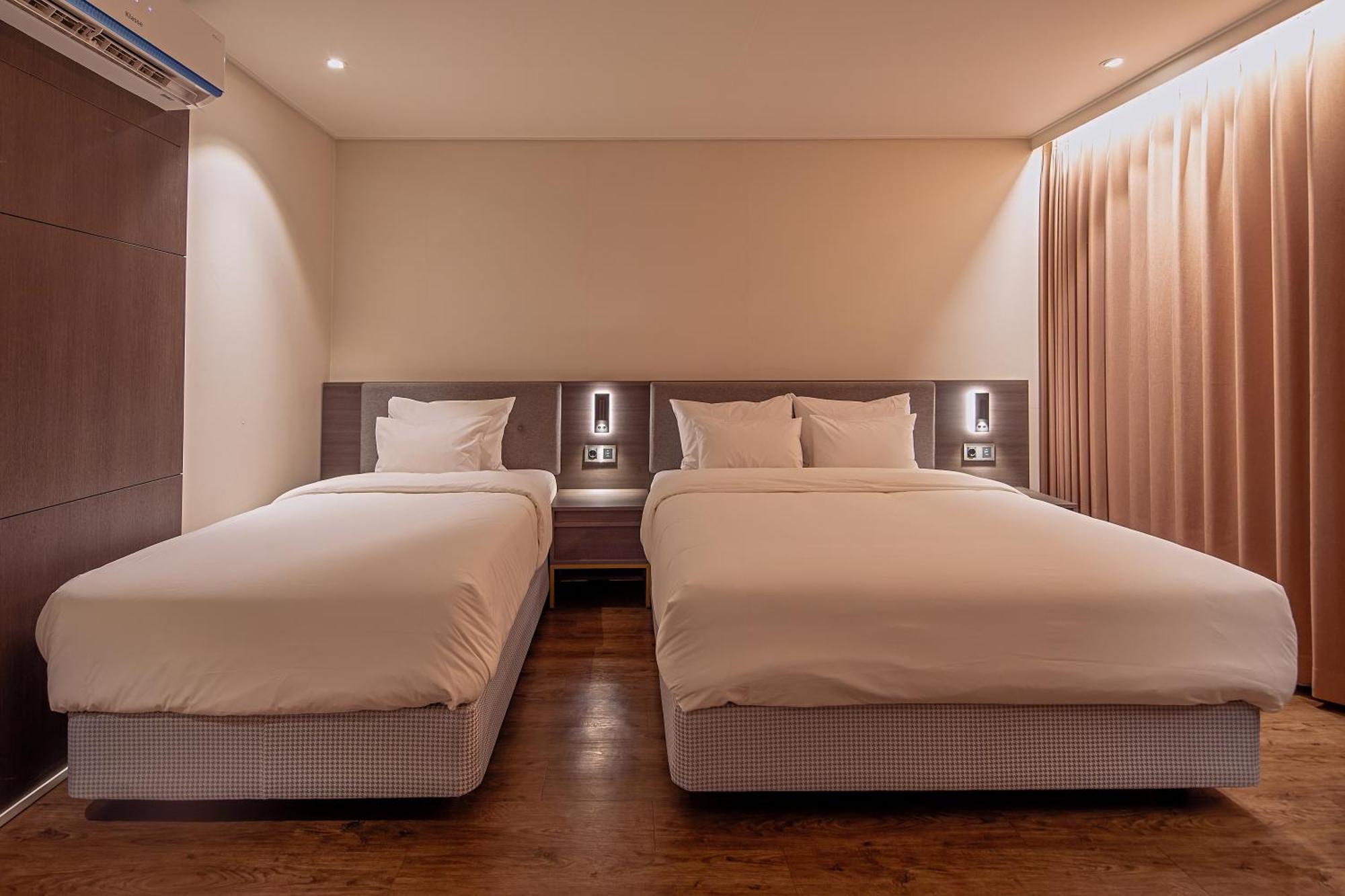Cloud In Hotel Mokpo Peace Square Екстериор снимка