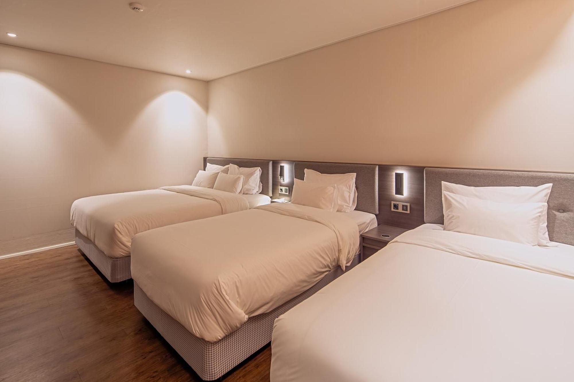 Cloud In Hotel Mokpo Peace Square Екстериор снимка