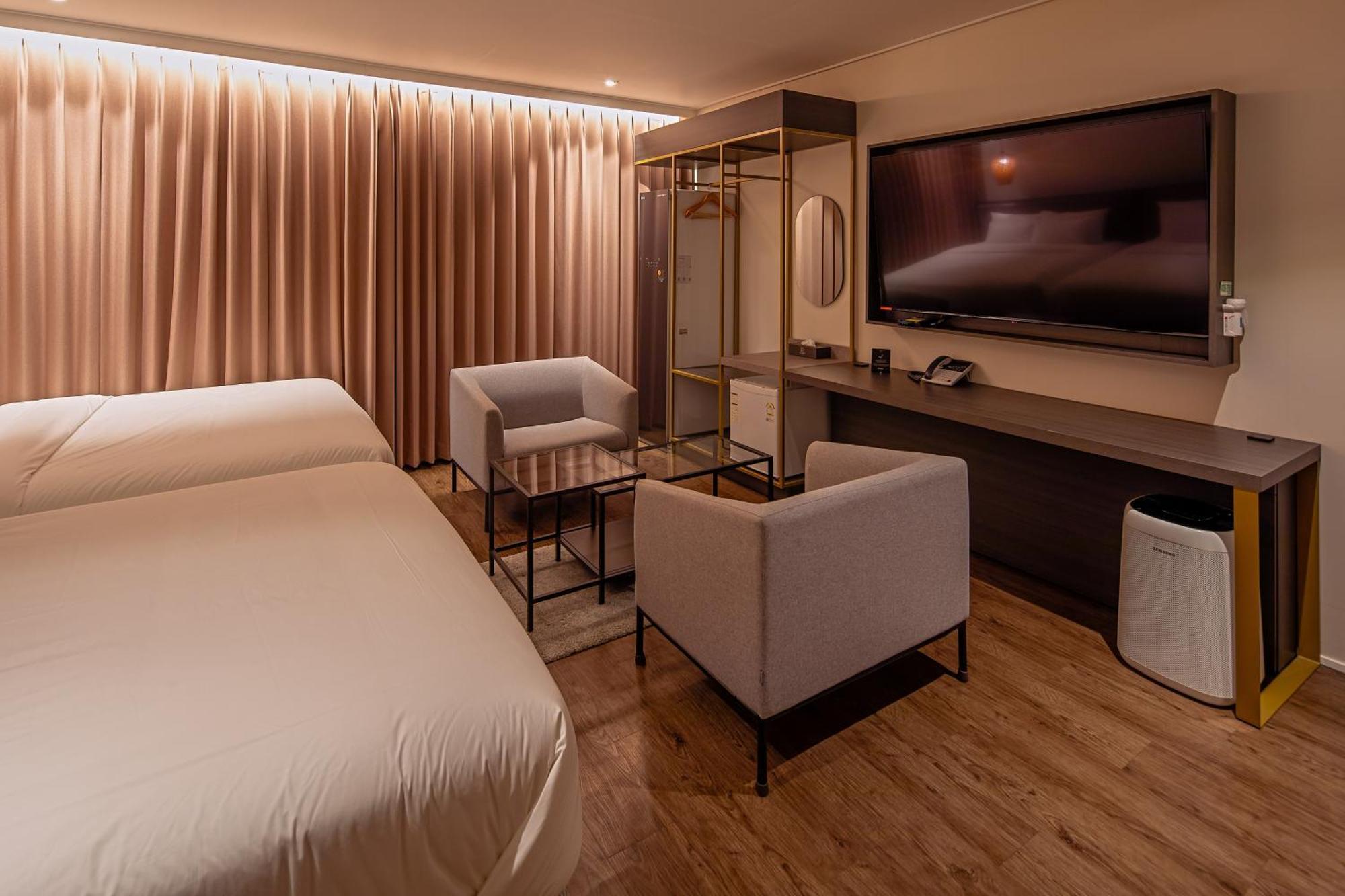 Cloud In Hotel Mokpo Peace Square Екстериор снимка