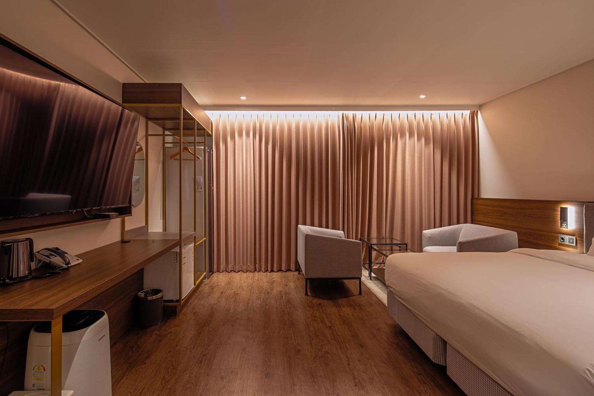 Cloud In Hotel Mokpo Peace Square Екстериор снимка